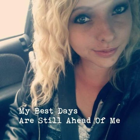 Meet your Posher, Cassie - Picture 1 of 1